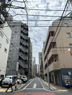 本郷信徳ビルの外観