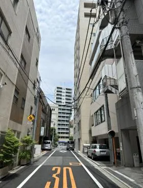 本郷信徳ビルの外観