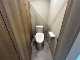 コア本郷ビルの外観