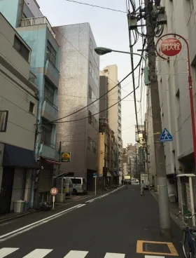 芳文社浅草橋ビルの外観