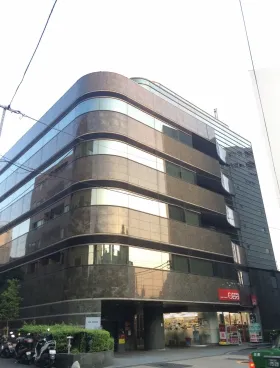IKB本郷ビルの外観