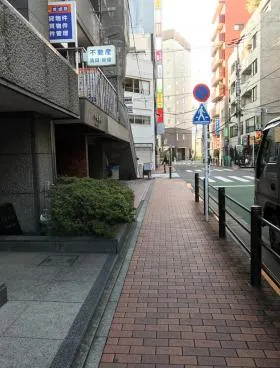 エルエスビルの外観