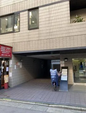 ICM中央ビルの外観
