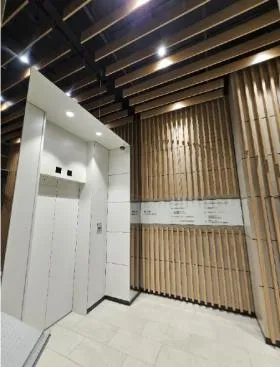 新宿やわらぎビルの外観
