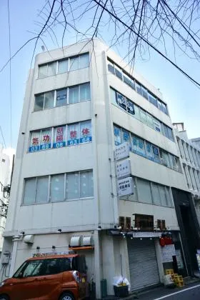 felicita西新宿(旧:丸山)ビルの外観