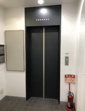 felicita西新宿(旧:丸山)ビルの外観