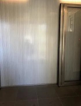 十番董友ビルの外観
