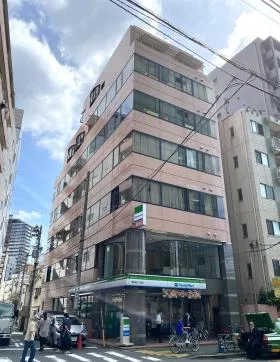 オフィススクエア新宿ビルの外観