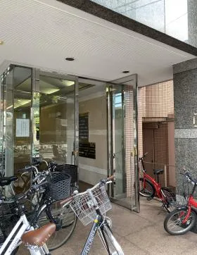 オフィススクエア新宿ビルの外観