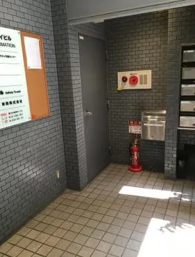 サカイビルの外観