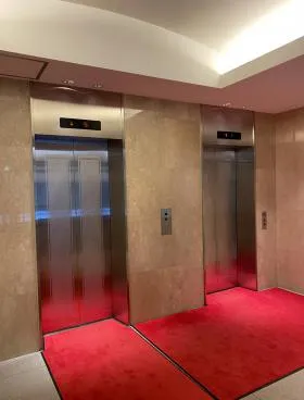 虎ノ門法曹ビルの外観