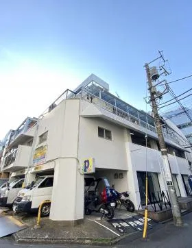 コーポナポリの外観