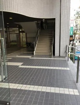 第5富士商事の外観