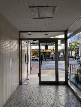 メゾン渋谷ビルの外観