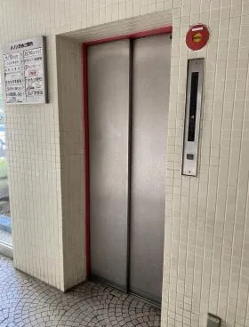メゾン渋谷ビルの外観