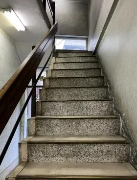 並木ビルの外観