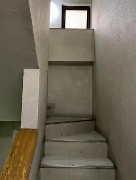 芦沢ビルの外観