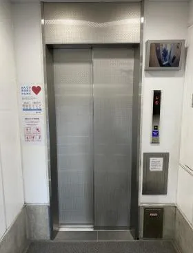 いちご四谷四丁目ビル (旧)COI四谷4丁目の外観