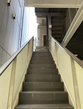 KDX岩本町ビルの外観