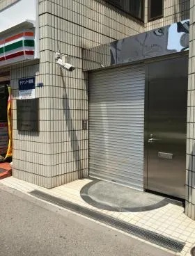 高木ビルの外観