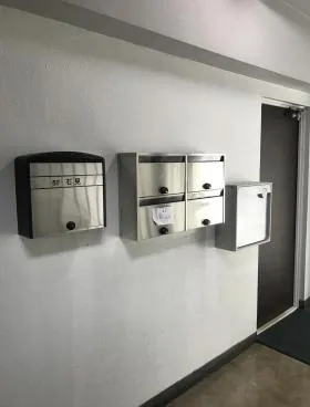 石見ビルの外観