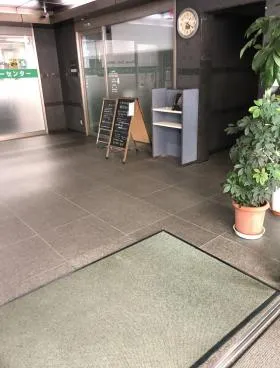 新宿ラムダックスビルの外観