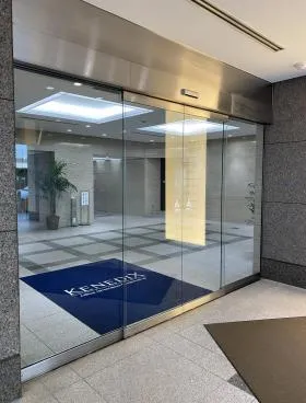 KDX西新橋ビルの外観