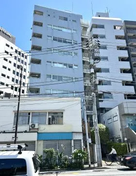 ツクド岡本ビルの外観