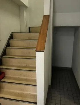 平成ビルの外観