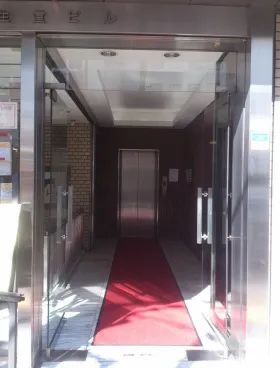 姫路ビルの外観
