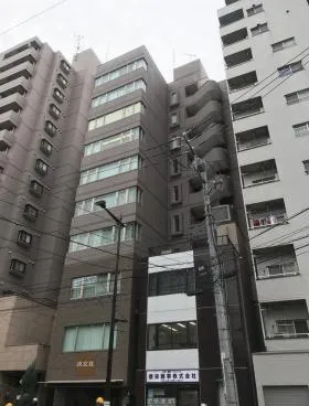 菅屋ビルの外観