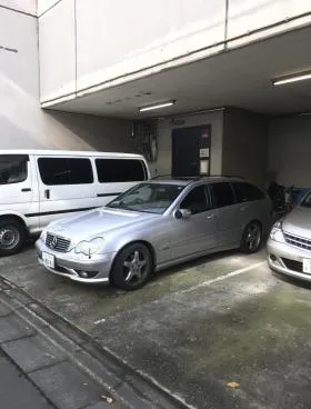 板橋ビルの外観