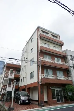 第3服部ビルの外観