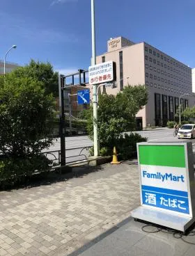 フォーキャスト市ヶ谷ビルの外観