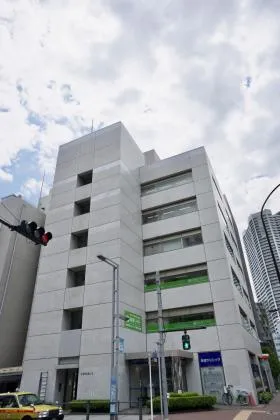 中野興産ビルの外観