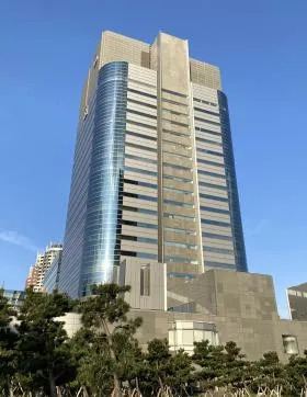 台場フロンティアビルの外観