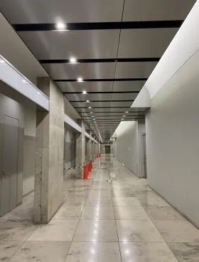 台場フロンティアビルの外観
