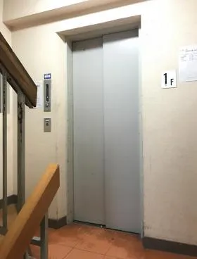 高取ビルの外観