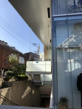 代官山プラザビルの外観