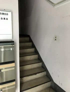 全パンビルの外観