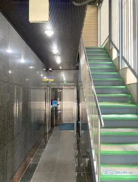 日原ビルの外観