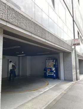 ラ・ベルティ新宿の外観