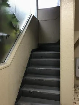 ランザン5ビルの外観