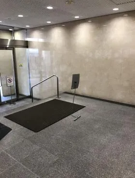新宿御幸ビルの外観