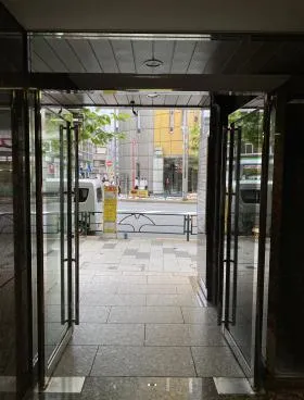 大橋御苑ビルの外観
