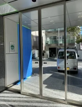 新宿スクエアビルの外観