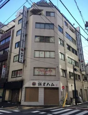 パディアイルカテリーナビルの外観