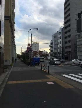 信濃町SANMOビルの外観