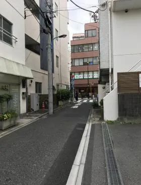 アークブランシェ四谷ビルの外観