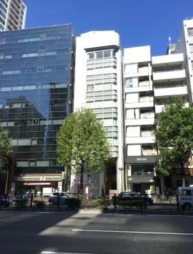 福屋ビルの外観